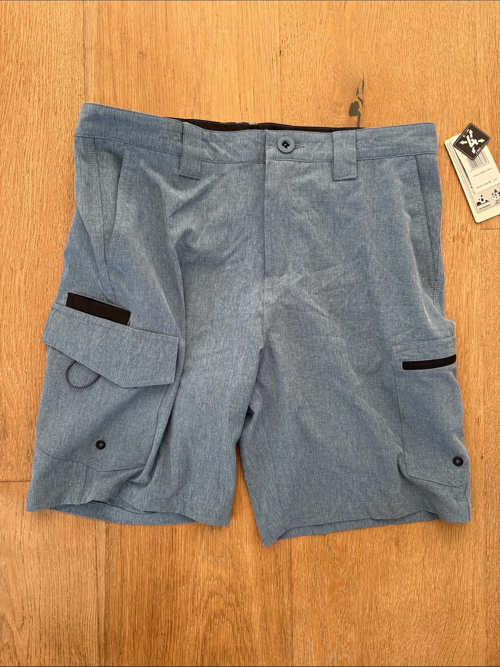 NWT Men's Light Blue Cargo Shorts - Casual Utility Style